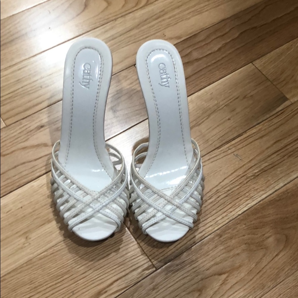 Sandal